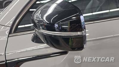 2023 Kia Sorento SX - zdjęcie 36 z 52 - miniatura