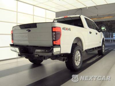 2021 Ford Super Duty F-250 XLT Crew Cab Medium Bed - zdjęcie 4 z 23 - miniatura