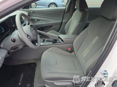 2026 Hyundai Elantra SEL Sport - zdjęcie 7 z 27 - miniatura
