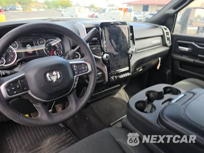 2026 Ram 2500 Big Horn Crew Cab Medium Bed - zdjęcie 11 z 31 - miniatura
