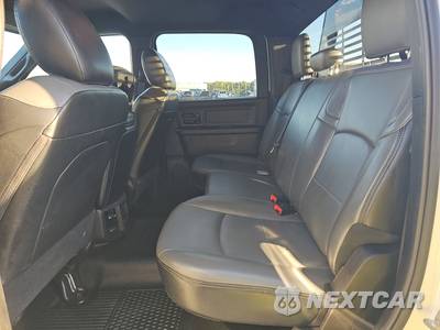 2024 Ram 3500 Cab Chassis Tradesman Crew Cab DRW - zdjęcie 13 z 29 - miniatura