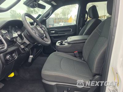 2026 Ram 2500 Big Horn Crew Cab Medium Bed - zdjęcie 7 z 30 - miniatura