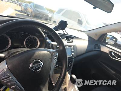 2015 Nissan Sentra SV - zdjęcie 11 z 46 - miniatura