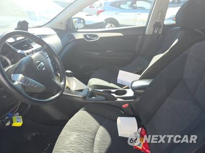 2015 Nissan Sentra SV - zdjęcie 7 z 46 - miniatura