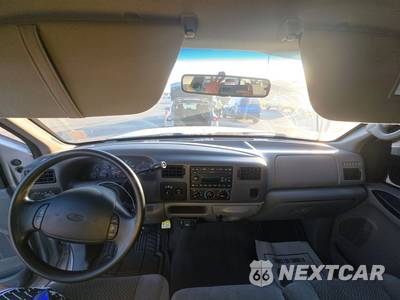 2001 Ford Super Duty F-250 Lariat Crew Cab Medium Bed - zdjęcie 17 z 37 - miniatura