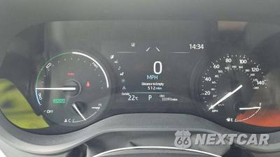 2025 Toyota Sienna XSE 7-Passenger - zdjęcie 18 z 24 - miniatura