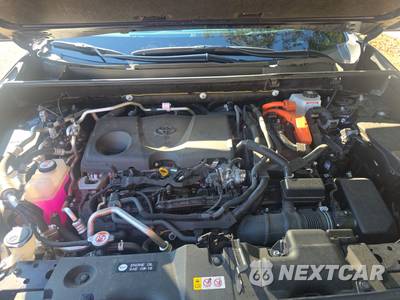 2025 Toyota RAV4 Plug-In Hybrid XSE - zdjęcie 15 z 22 - miniatura