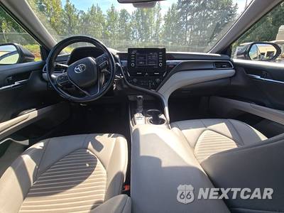 2023 Toyota Camry SE - zdjęcie 11 z 44 - miniatura
