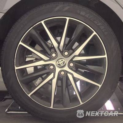 2023 Toyota Camry SE - zdjęcie 34 z 44 - miniatura