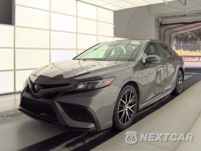 2023 Toyota Camry SE - zdjęcie 1 z 44 - miniatura