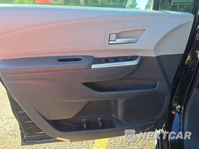 2023 Toyota Sienna XLE 8-Passenger 120.5" WB - zdjęcie 9 z 26 - miniatura