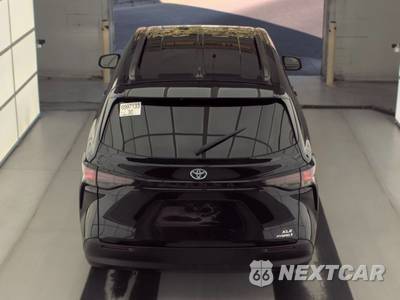 2023 Toyota Sienna XLE 8-Passenger 120.5" WB - zdjęcie 5 z 26 - miniatura