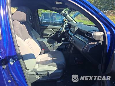 2025 Toyota Tacoma TRD Sport Crew Cab Long Bed - zdjęcie 8 z 36 - miniatura
