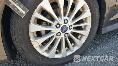 2018 Ford C-MAX Hybrid SE - zdjęcie 26 z 36 - miniatura
