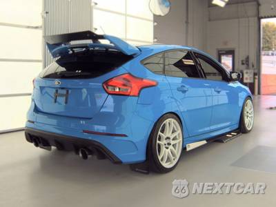 2017 Ford Focus RS Hatchback - zdjęcie 4 z 72 - miniatura