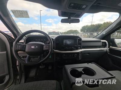 2023 Ford F-150 XLT Crew Cab Short Bed - zdjęcie 11 z 25 - miniatura