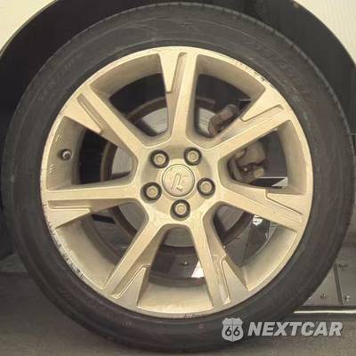 2014 Toyota Prius Three - zdjęcie 34 z 35 - miniatura