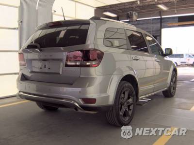 2020 Dodge Journey Crossroad - zdjęcie 4 z 31 - miniatura