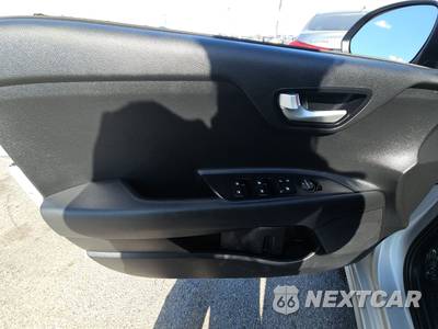 2018 Kia Rio S Sedan - zdjęcie 9 z 30 - miniatura