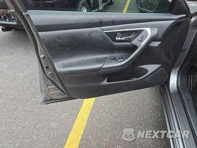 2017 Nissan Altima 2.5 S - zdjęcie 9 z 21 - miniatura