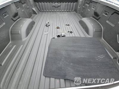 2026 Chevrolet Silverado 3500HD LT Crew Cab Long Bed 1LT - zdjęcie 16 z 25 - miniatura