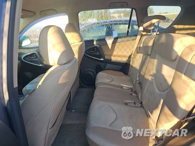 2010 Toyota RAV4 - zdjęcie 13 z 17 - miniatura