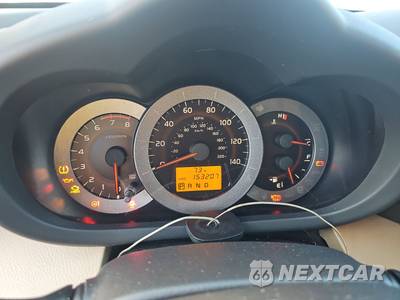 2010 Toyota RAV4 - zdjęcie 12 z 17 - miniatura