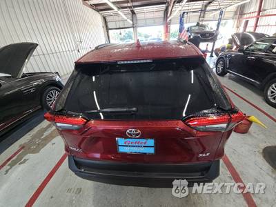 2021 Toyota RAV4 XLE - zdjęcie 5 z 31 - miniatura
