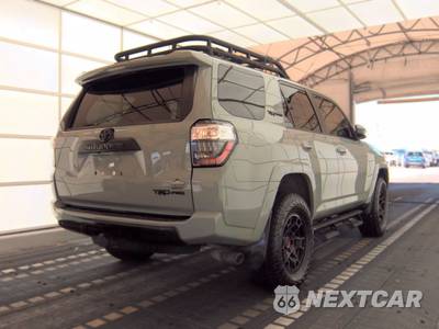 2021 Toyota 4Runner TRD Pro - zdjęcie 4 z 25 - miniatura