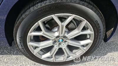 2022 BMW X7 Sports Activity Vehicle xDrive40i - zdjęcie 26 z 28 - miniatura