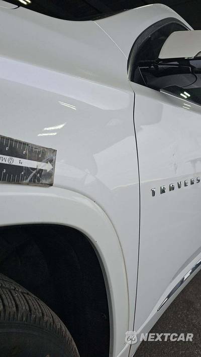 2020 Chevrolet Traverse Premier 1LZ - zdjęcie 32 z 35 - miniatura