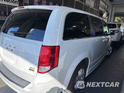 2019 Dodge Grand Caravan SXT 121.2" WB - zdjęcie 3 z 17 - miniatura