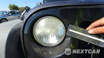 2014 Jeep Wrangler Unlimited Willys Wheeler Edition - zdjęcie 31 z 36 - miniatura