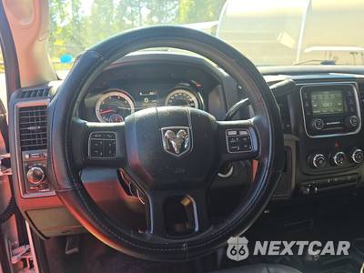 2018 Ram 2500 Tradesman Crew Cab Long Bed - zdjęcie 10 z 35 - miniatura
