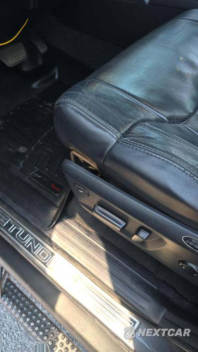2014 Toyota Tundra Platinum Crew Cab Short Bed - zdjęcie 42 z 45 - miniatura