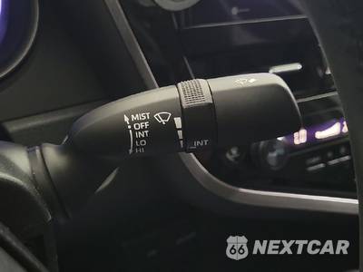 2022 Toyota Camry Hybrid XSE - zdjęcie 25 z 35 - miniatura