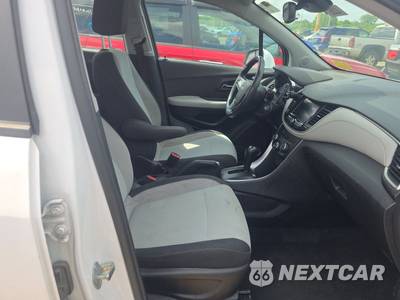 2020 Chevrolet Trax LS 1LS - zdjęcie 8 z 24 - miniatura