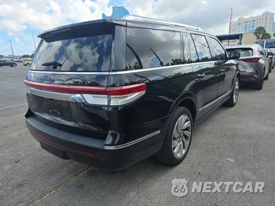 2022 Lincoln Navigator L Reserve - zdjęcie 4 z 31 - miniatura