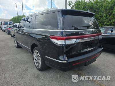 2022 Lincoln Navigator L Reserve - zdjęcie 6 z 31 - miniatura
