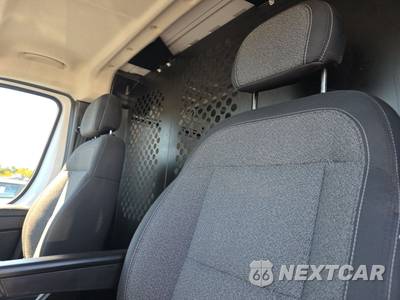 2025 Ram ProMaster 2500 Cargo Van Tradesman w/Passenger Seat Low Roof 136.0" WB - zdjęcie 13 z 24 - miniatura