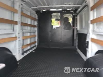 2025 Ram ProMaster 2500 Cargo Van Tradesman w/Passenger Seat Low Roof 136.0" WB - zdjęcie 16 z 23 - miniatura