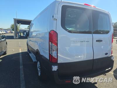 2025 Ford Transit 250 Cargo Van Low Roof 130.0" WB - zdjęcie 6 z 19 - miniatura