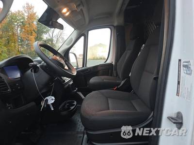 2025 Ram ProMaster 2500 Cargo Van Tradesman w/Passenger Seat Low Roof 136.0" WB - zdjęcie 7 z 21 - miniatura