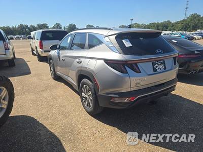 2022 Hyundai Tucson Hybrid Blue - zdjęcie 6 z 17 - miniatura