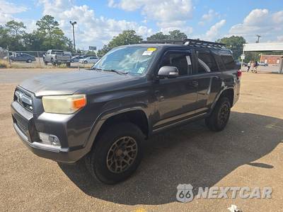 2013 Toyota 4Runner SR5 - zdjęcie 1 z 17 - miniatura