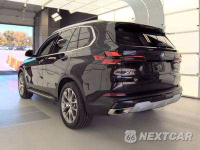 2025 BMW X5 Sports Activity Vehicle xDrive50e - zdjęcie 6 z 19 - miniatura
