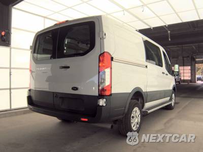 2025 Ford Transit 250 Cargo Van Low Roof 130.0" WB - zdjęcie 4 z 25 - miniatura