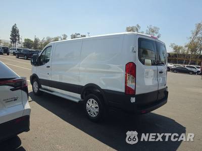 2025 Ford Transit 250 Cargo Van Low Roof 130.0" WB - zdjęcie 6 z 37 - miniatura