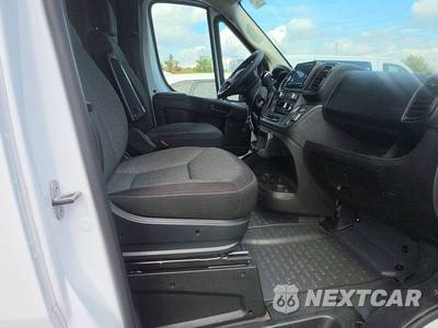 2025 Ram ProMaster 2500 Cargo Van Tradesman w/Passenger Seat Low Roof 136.0" WB - zdjęcie 8 z 22 - miniatura