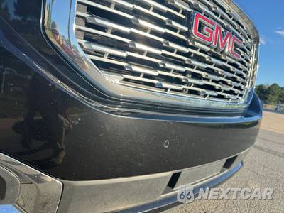2018 GMC Yukon Denali XL 5SA - zdjęcie 33 z 38 - miniatura